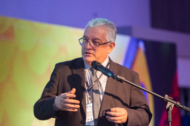 Empresário Paulo Angeli é nomeado representante da ABEOC no Paraná