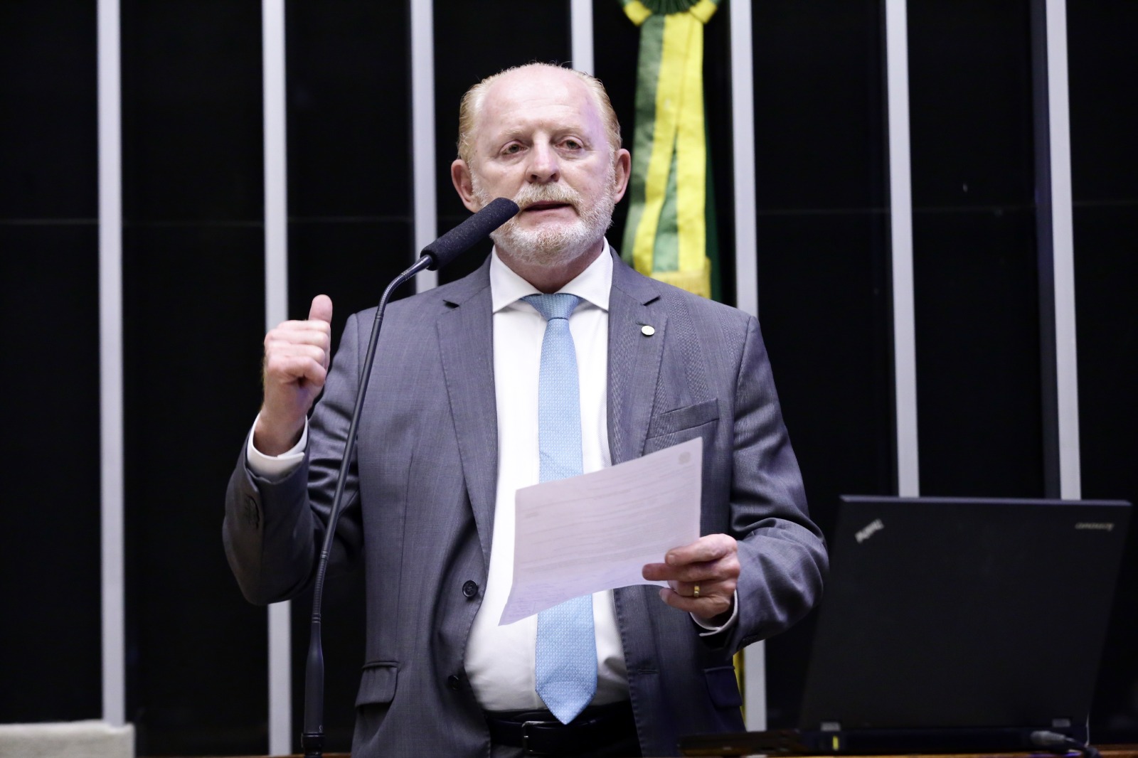 Deputado Vermelho destina recursos para recapeamento da Avenida Mário Filho em Foz do Iguaçu