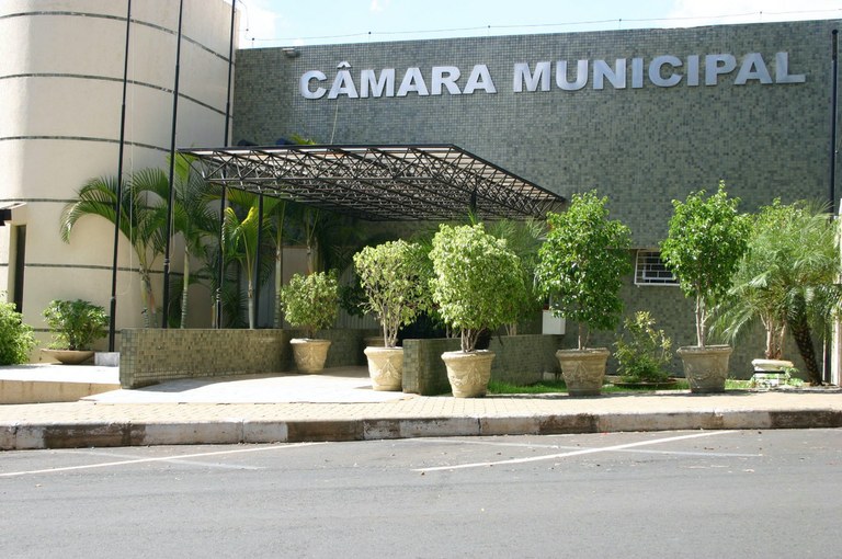 🏛️ Câmara de Foz devolve R$ 6,5 milhões à Prefeitura para reforço em saúde, infraestrutura e pagamento de servidores