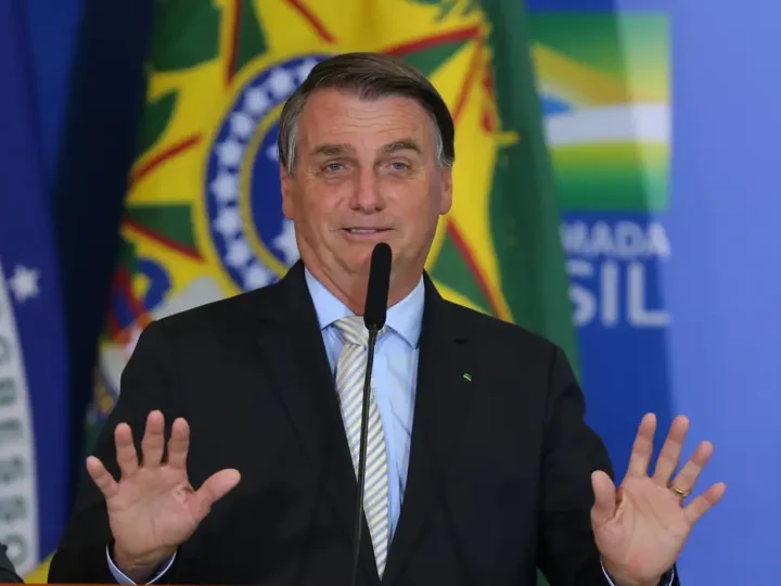 ⚠️ STF determina tornozeleira eletrônica e bloqueio de redes sociais de Bolsonaro