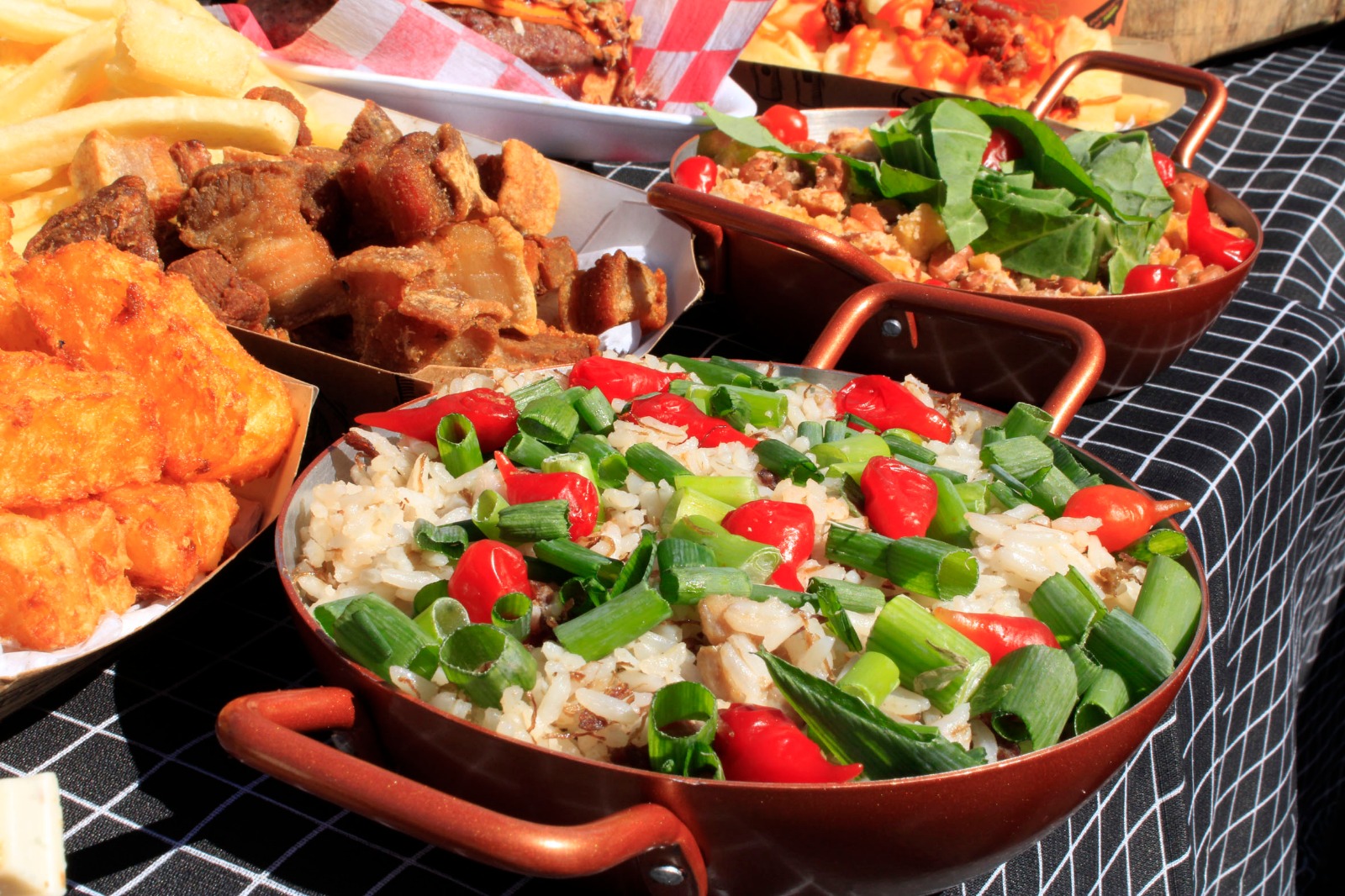Torresmo Fest chega à 2ª edição com quatro dias de gastronomia e diversão em Foz do Iguaçu