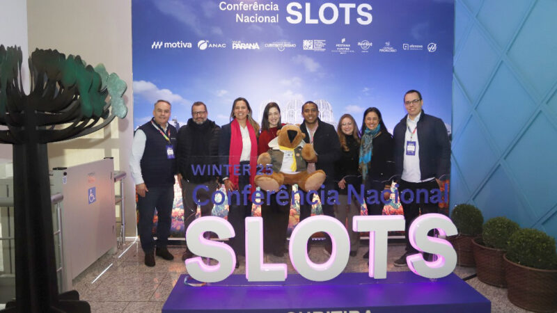 Paraná sedia conferência nacional que discute eficiência e papel dos aeroportos