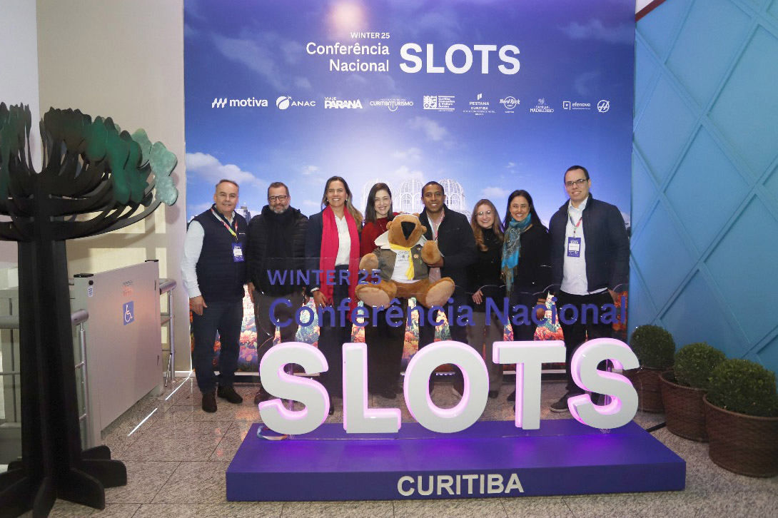 Paraná sedia conferência nacional que discute eficiência e papel dos aeroportos
