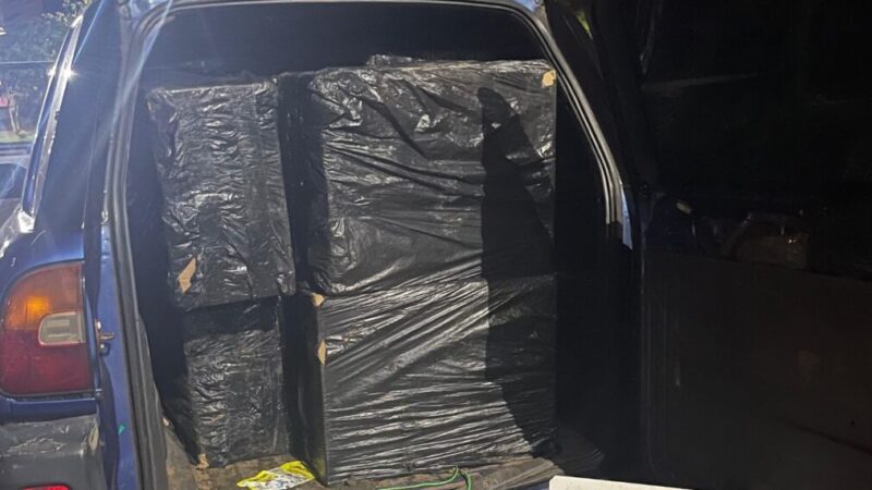 Paraguaio é detido com carga de cigarros contrabandeados em Foz do Iguaçu