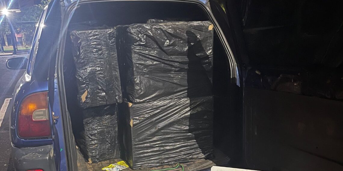 Paraguaio é detido com carga de cigarros contrabandeados em Foz do Iguaçu