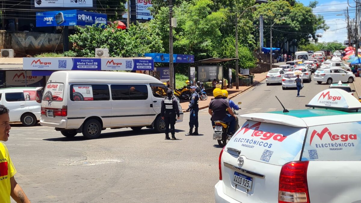 Só passa quem paga: denúncia aponta esquema mafioso no acesso a Ponte da Amizade