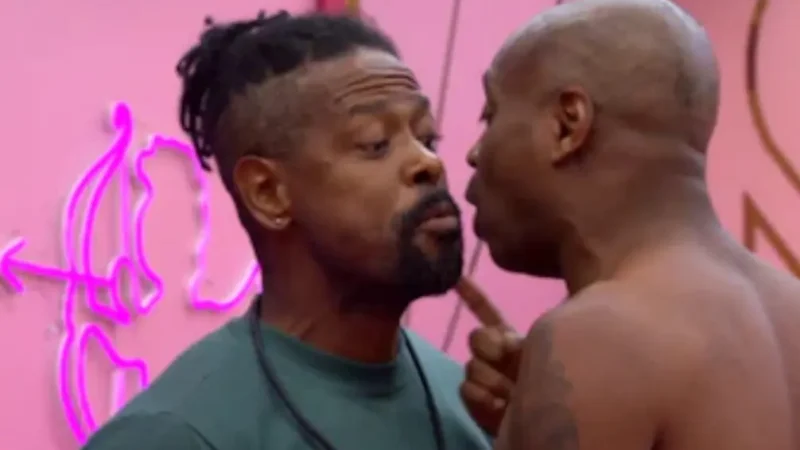 Edilson Capetinha é expulso do BBB 26 após briga com Leandro Boneco