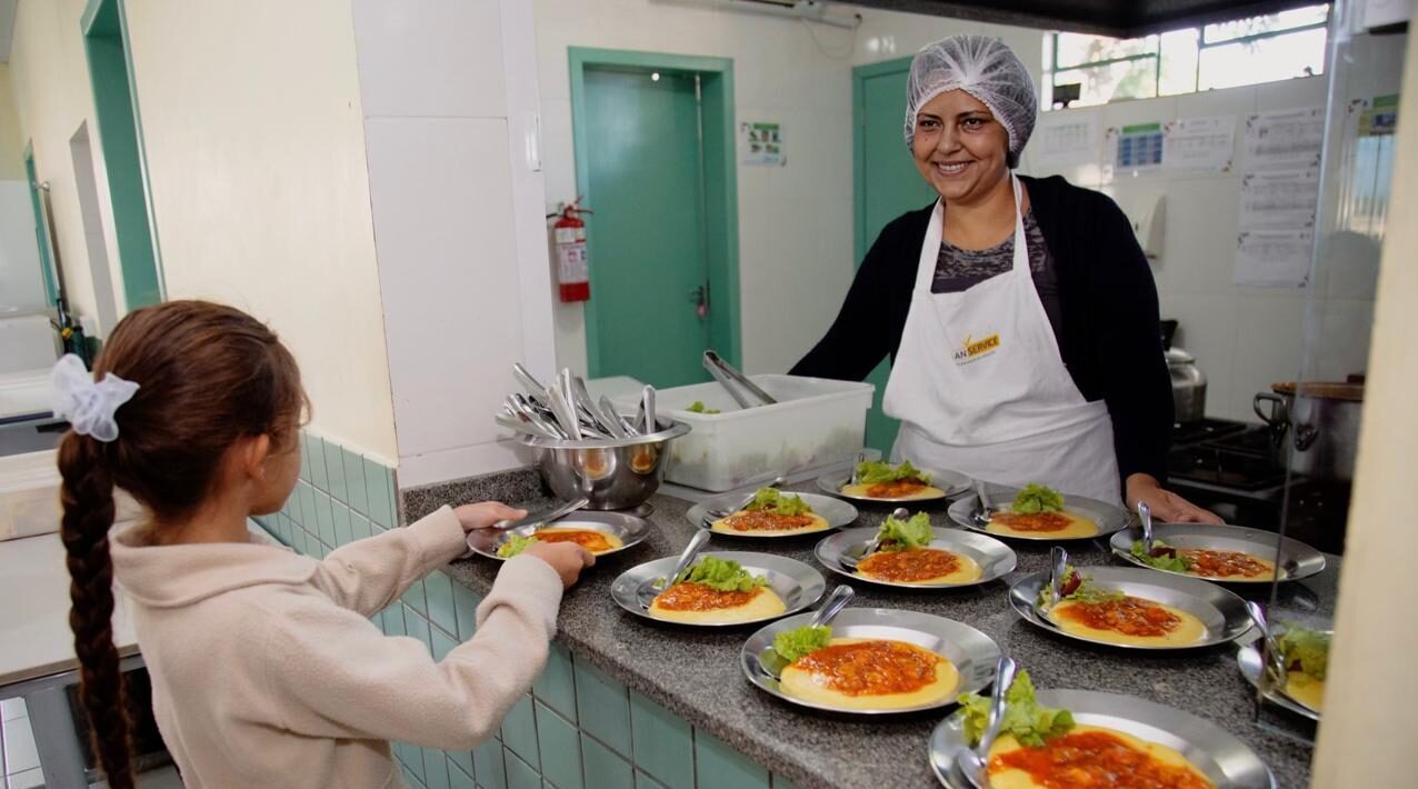 Escolas da rede pública municipal de Foz do Iguaçu sem óleo de soja para a merenda no início do ano letivo