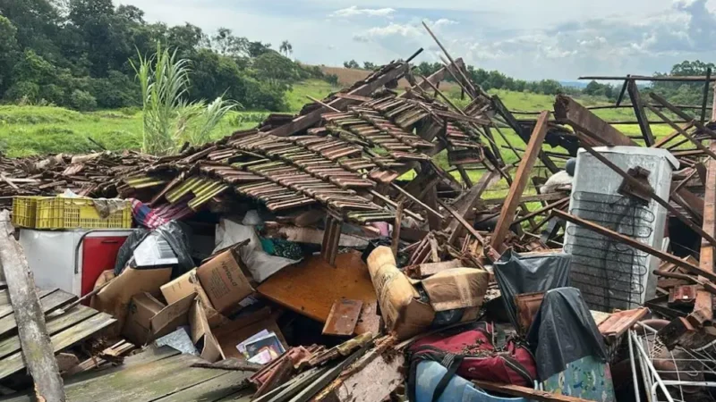 Temporal atinge 17 municípios e mobiliza equipes da Defesa Civil