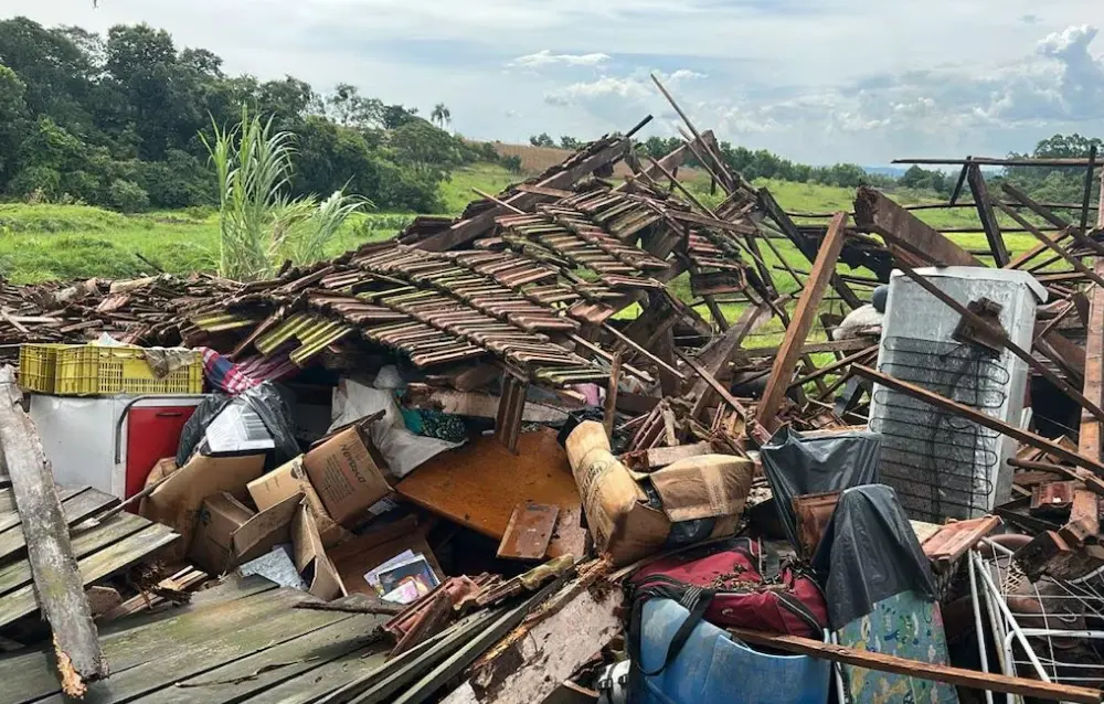 Temporal atinge 17 municípios e mobiliza equipes da Defesa Civil