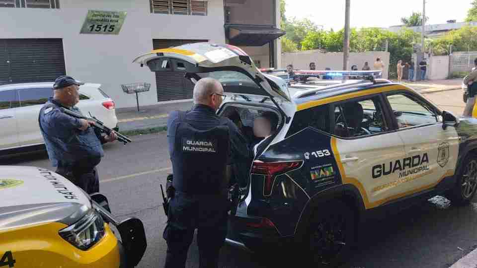 Tentativa de assalto termina com um morto e três presos na Vila Portes