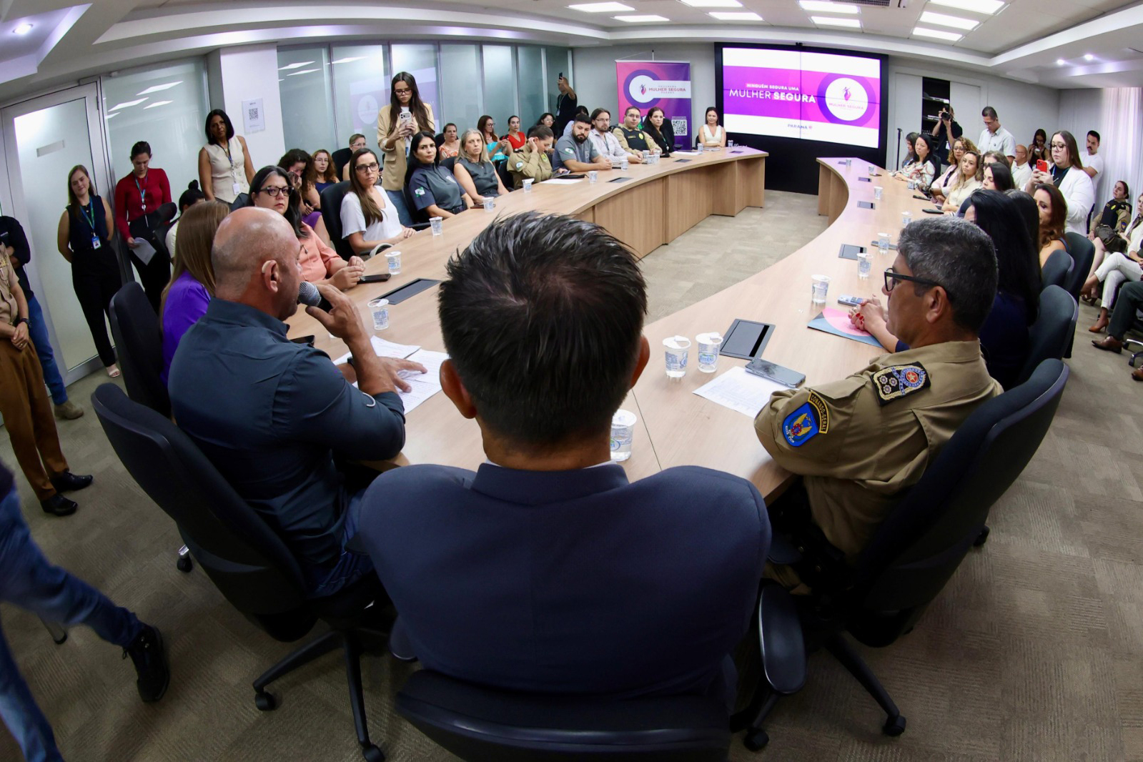 Foz do Iguaçu recebe tecnologia para monitorar agressores e evitar feminicídio